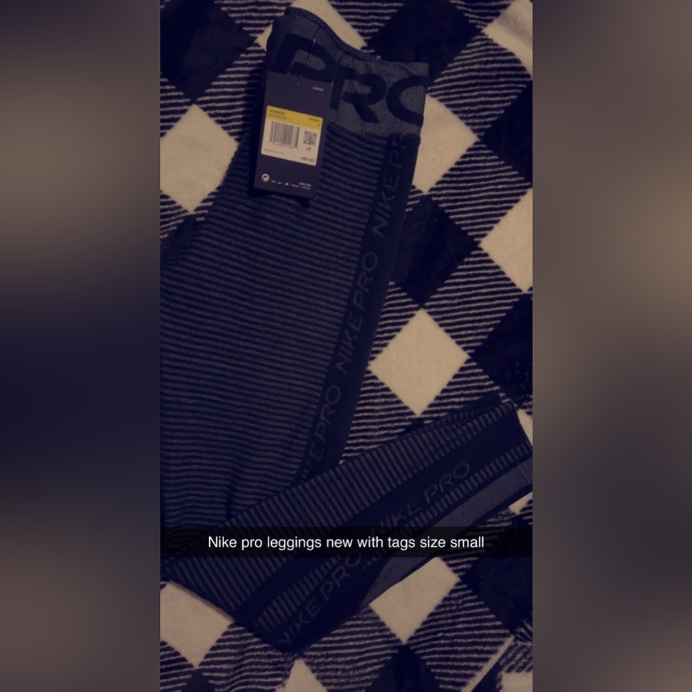 Brand new Nike pro leggings